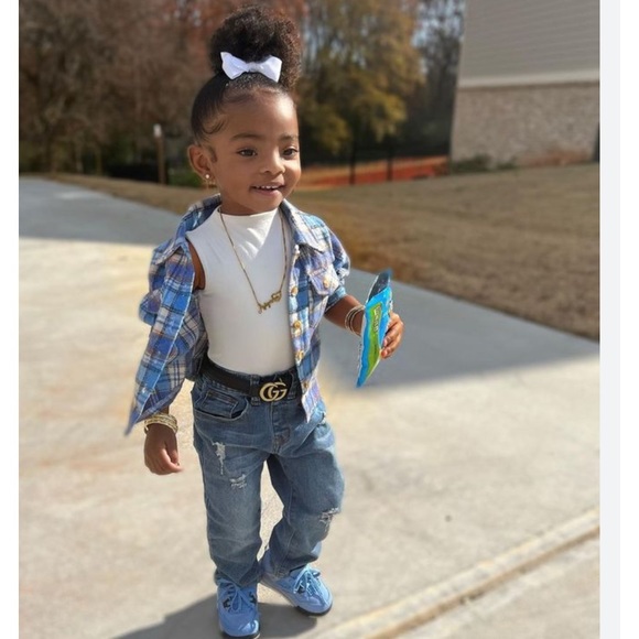 Authentic 💯 % Gucci Toddler Belt it’s 26 “ in length with Dust Bag 💕Lil Diva - Picture 6 of 13